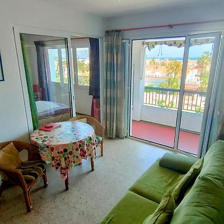 Summer Breeze Apartment Empuriabrava Exteriör bild